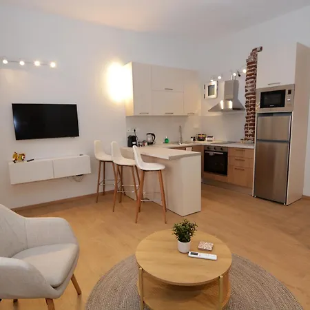 Liora Retreat Holiday home *